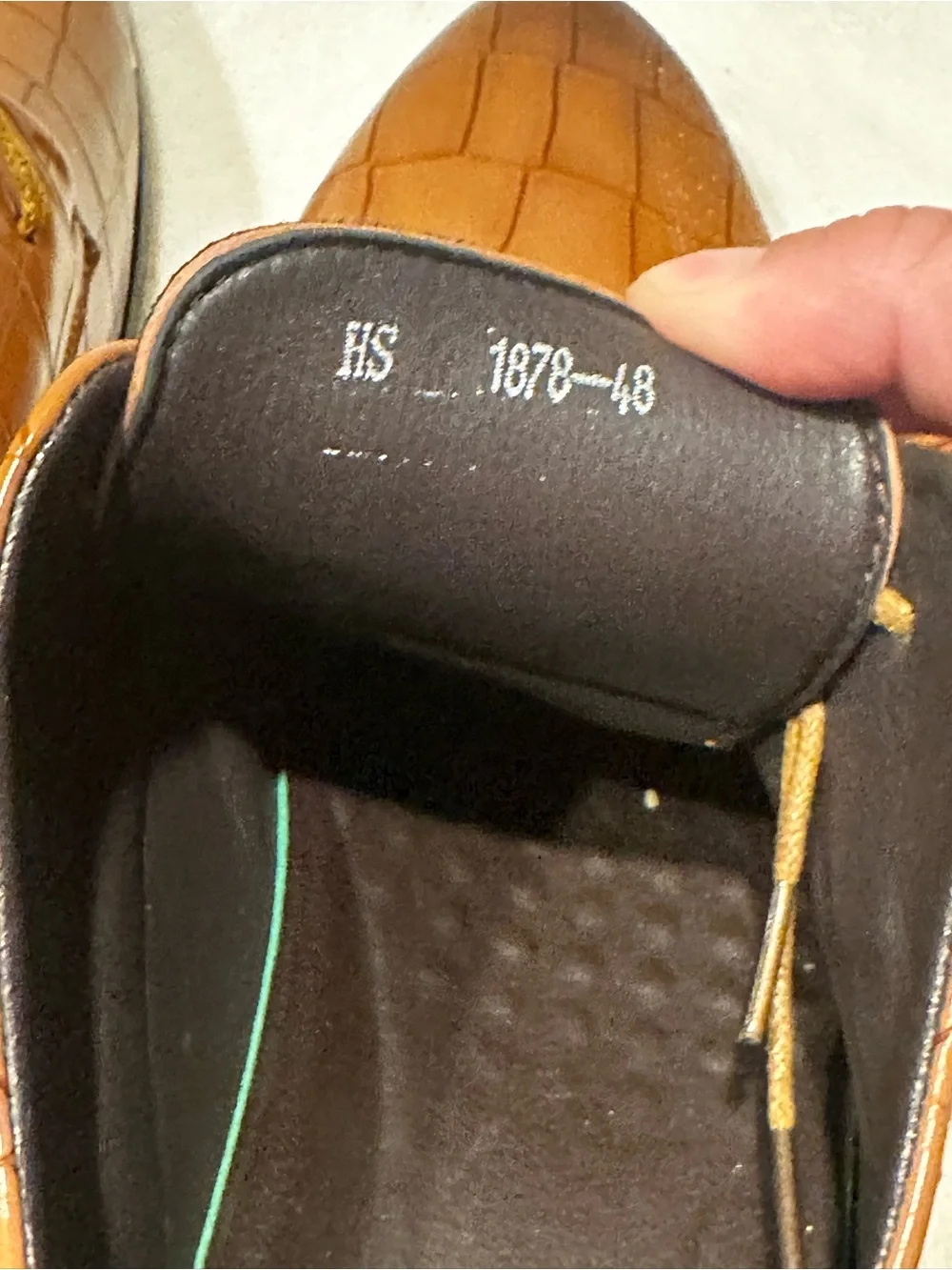 Source Unknown croc embossed